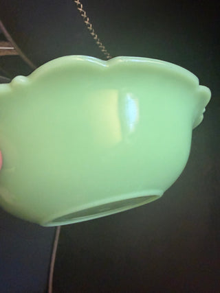 Rare Vintage McKee Jadelite Large 8.5" Serving Bowl Scalloped Edge Glowy Glass VV