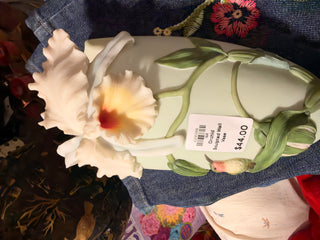 Orchid Sculpted Wall Vase