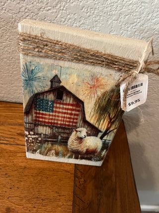 Decoupage Red White & Blue Barn and sheep
