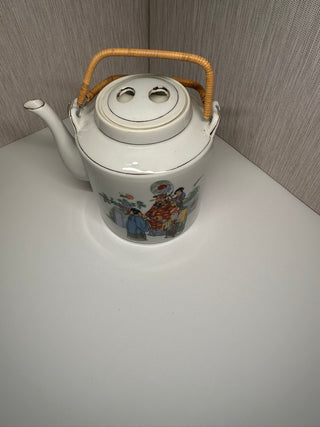 Vintage Chinese Porcelain Teapot with Woven Bamboo Handle – Hand-Painted Figure Design