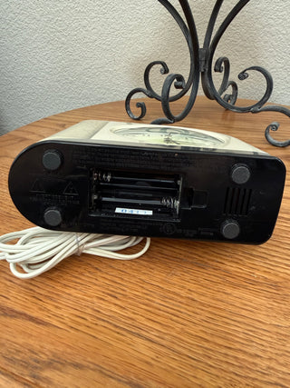Vintage Big Ben Moon Beam Alarm Clock
