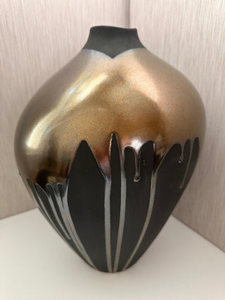 Vintage Haeger Matte Black & Metallic Bronze Volcanic Lava Drip Glaze Art Pottery Vase