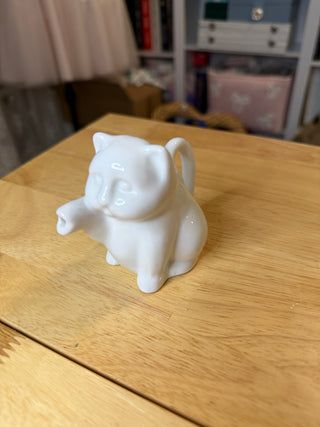 Miniature White Cat Creamer / Cream Pitcher