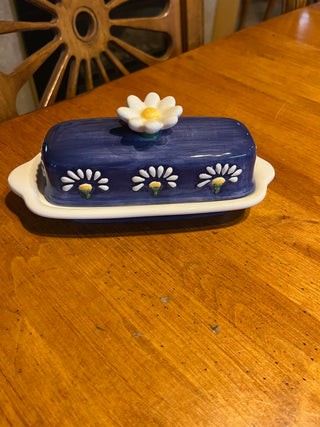 Oneida Spring Daisy  Butter Dish