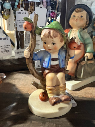 Hummel Goebel "Apple Tree Boy"