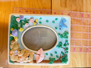 Vintage Teddy Bear & Bird 3D Embossed Picture Frame – Whimsical Garden Scene
