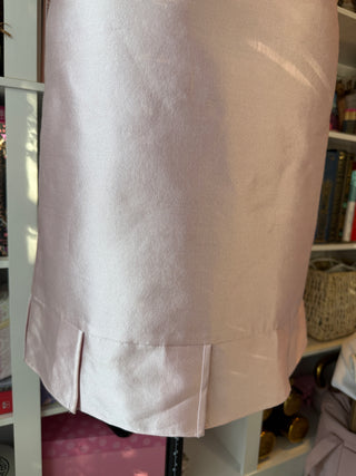 Light Pink Silk Wool Pencil Skirt with Pleated Hem Detail – 17" Waist