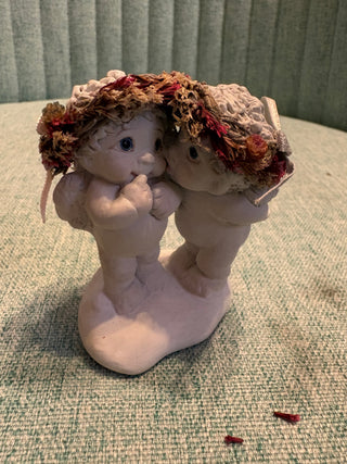Dreamsicles "Stolen Kiss" figure