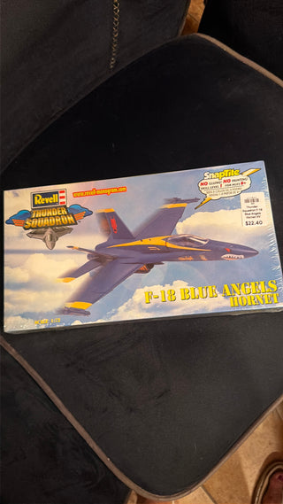 Thunder Squadron F-18 Blue Angels Hornet VV
