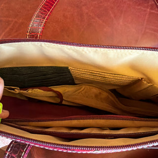 Case Logic Red Leather Ladies Briefcase Work Carrying Case Shoulder Bag Computer VV