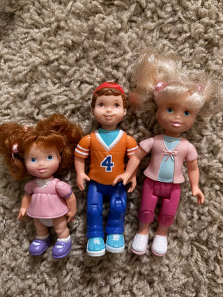 Vintage fisher price loving family figures*