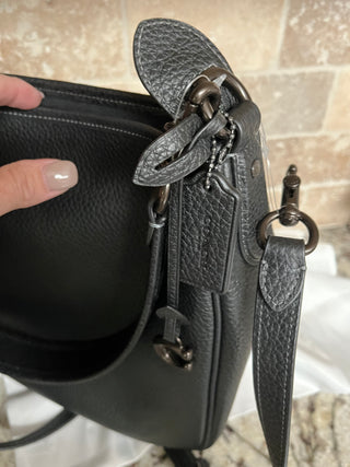 NEW Coach Leather Cary Shoulder Bag Black Soft Pebble