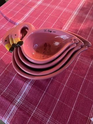 Set of 4 Flamingo Nesting Measuring Cups