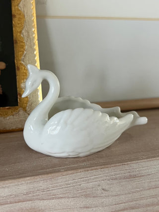 Miniature swan vessel