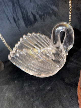 Gloria Vanderbilt 24% Lead Crystal Glass Swan Candy Dish Bowl  VV