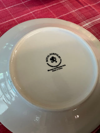 Norfolk 7 1/2" Lemon Dessert Plate