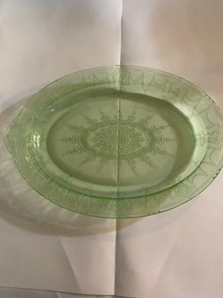 Uranium glass Serving dish medium