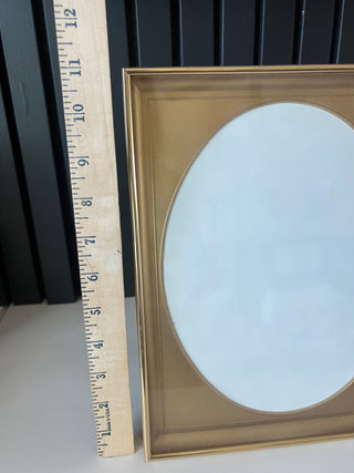 Vintage 8x10 gold oval frame