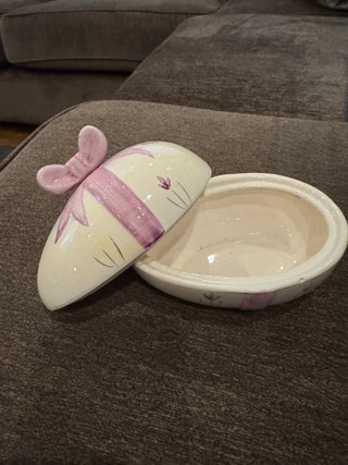 Vtg Interpur Porcelain Easter Egg Trinket Box