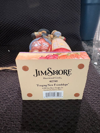 LE - Jim Shore Heartwood Creek Forging New Friendships Thanksgiving