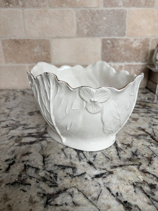White Porcelain with Gold Trim Cabbage Style Bowl