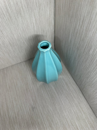 Turquoise Fluted Ceramic Vase – Glossy Teal Gourd Shape