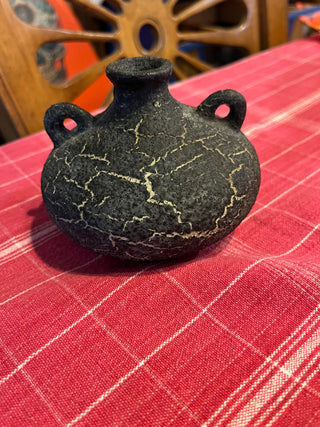 VTG Lava Glazed Bud Vase Mother and Baby Turtle