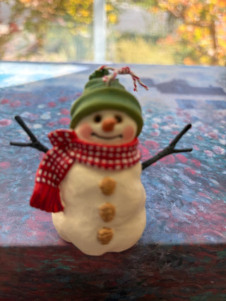 Vtg 1999 Hallmark Snowmen of Mitford Ornament