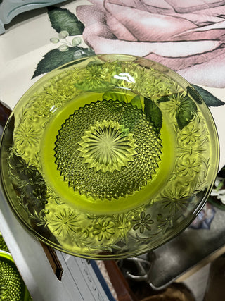 Indiana Glass Daisy Avocado Dessert or Salad Plate Each