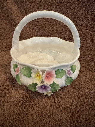 Vtg White Porcelain Basket w/ Flowers