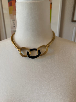 Vintage circle necklace