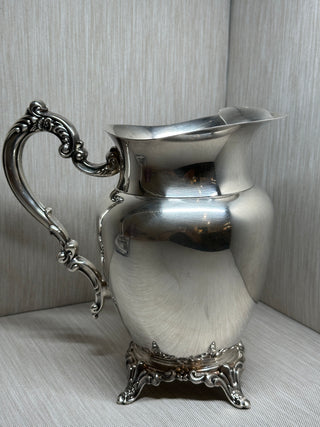 Oneida Silverplate Footed Water Pitcher Ornate Scroll Handle Ice Lip Guard