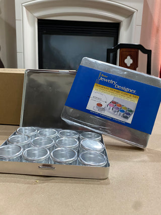 Aluminum Case and 12 40mm Jars