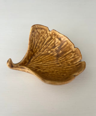 Ceramic ginkgo leaf trinket dish