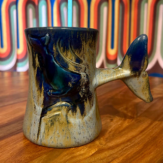 Vtg Doug Wylie Whale Tail Drip Glaze Pottery Mug
