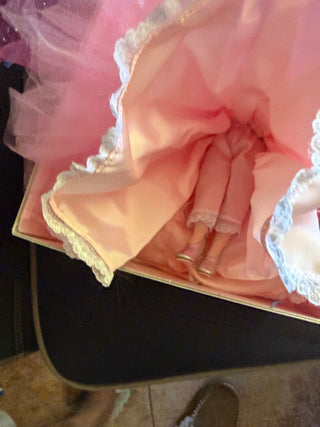 1999 Madame Alexander Glinda Doll #13250 Wizard of Oz