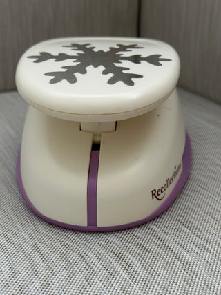 Jumbo Snowflake Paper Punch  3 Inch XL Craft Lever Scrapbooking by Recollections