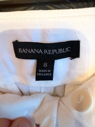 Banana Republic Tailored fit White Linen Pants  Size 8