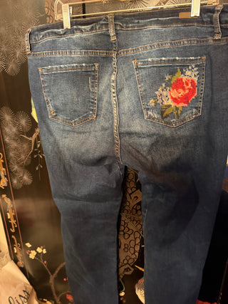 Kut Catherine Boyfriend Jeans embroidery Size 14