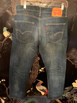Levi 502 Jeans Size 33" X 32"