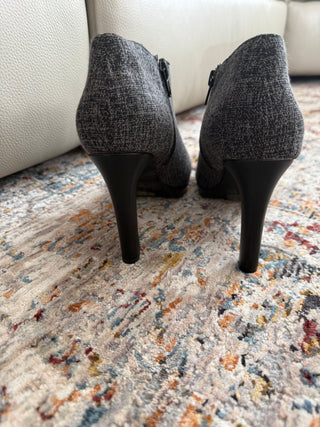Kelly & Katie Black & Gray Tweed Booties