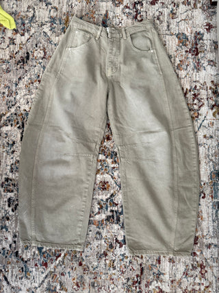 Free People Lucky You Barrel Jeans Size 27