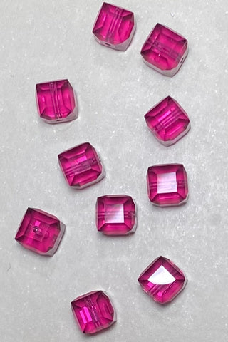Swarovski Cubes 6mm Fuchsia 10pk