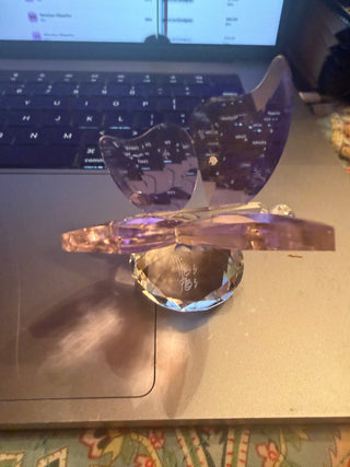 Signed by Oleg Cassini Pink Butterfly Paperweight figurine VV