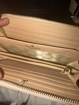 Kate Spade Darcy Refined Grain Leather Large Slim Bifold Wallet Light Fawn Saddle VV