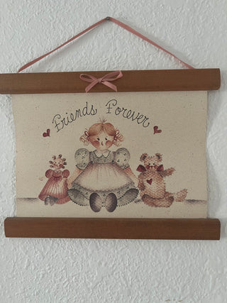 Friends Forever wall hanging