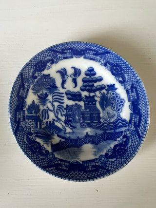 Blue Willow butter pat vintage dish