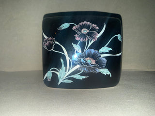 V Japanese Vase