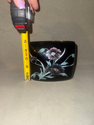 V Japanese Vase