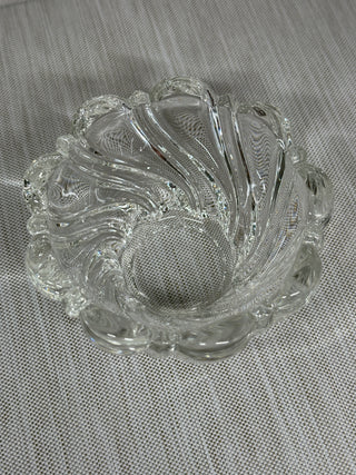 Mikasa Peppermint Swirl Crystal Candy Bowl Small Clear Glass Scalloped 4"
